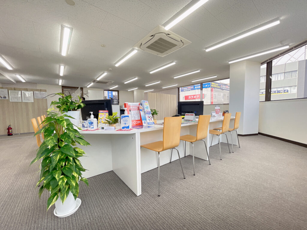 店舗内観